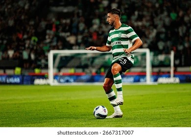 两连败！尤文0-3佛罗伦萨先赛距榜首9分 戈森斯破门法乔利两助攻